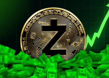 As Bitcoin Consolidates, Zcash (ZEC) Gains Momentum—Can the Price Rally Reclaim $500 Next?