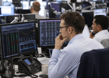 UK stocks steady as rising oil prices lift energy shares amid Middle East tensions