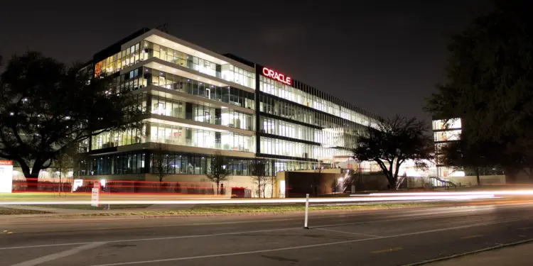 Oracle Stock After the OpenAI Revenue Correction: Bull and…